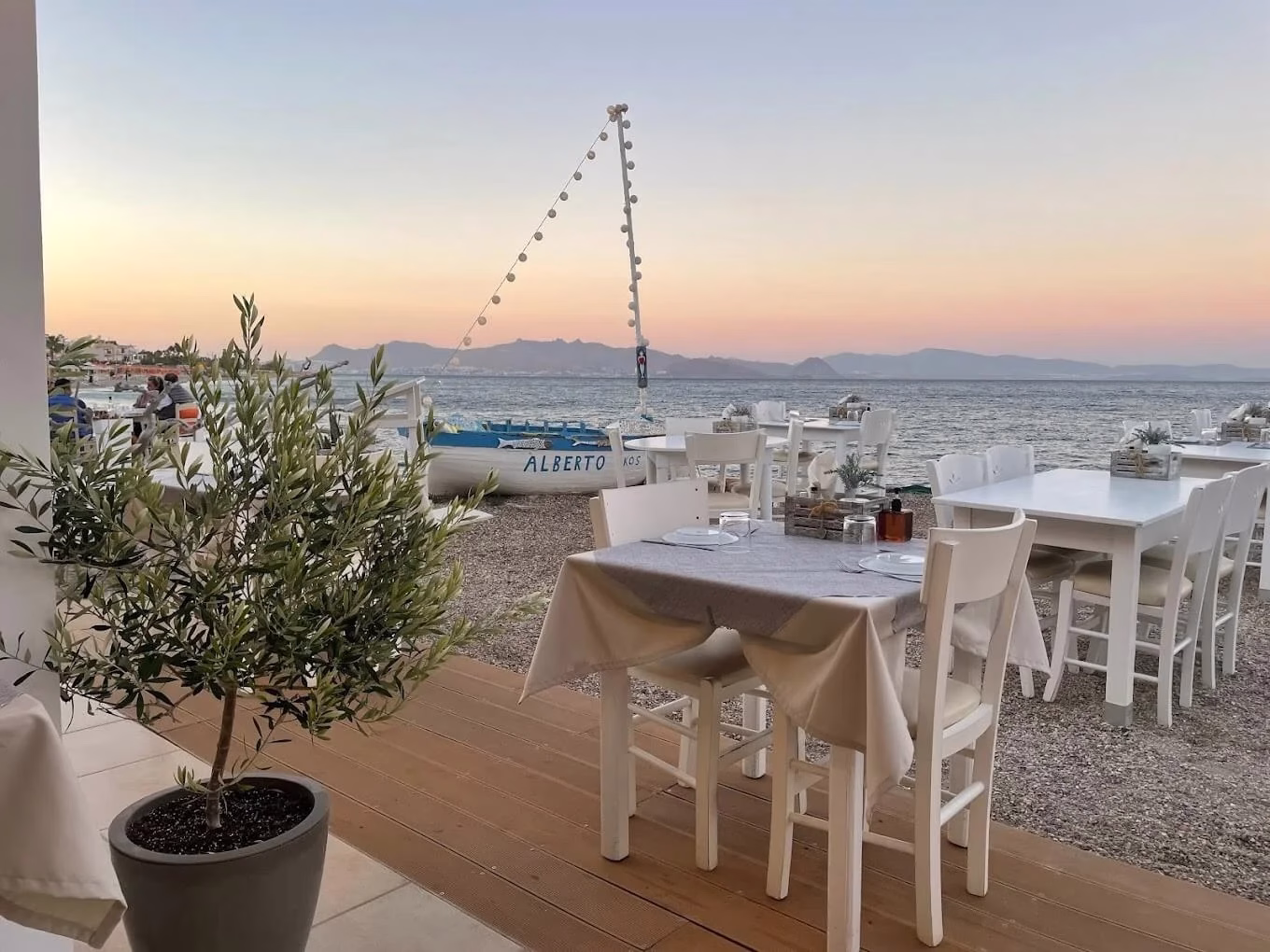 Alberto Restaurant